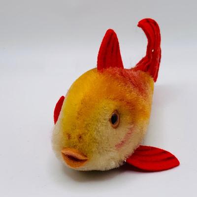 LOT 177: Vintage Steiff Cat Hand Puppet and Steiff Gold Fish Plush
