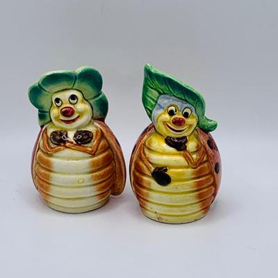 LOT 180: Victoria Ware Ironstone Bowl, Ceramic Cat Planter, Vintage Dog Picture, and Much More