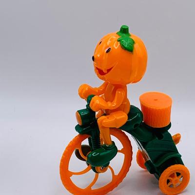 LOT 181: Vintage Halloween Decorations by Rosario, Beistle and More