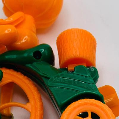 LOT 181: Vintage Halloween Decorations by Rosario, Beistle and More