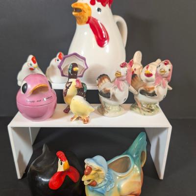 LOT 190: Chickens & Duck Salt/Pepper Shakers