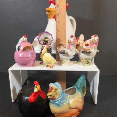 LOT 190: Chickens & Duck Salt/Pepper Shakers