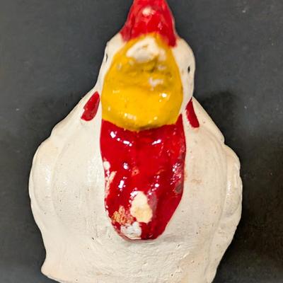 LOT 190: Chickens & Duck Salt/Pepper Shakers