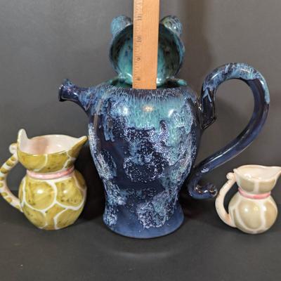 LOT 191: H. Berger Wien Ceramic Blue Cat Pitcher, Hand Painted Italian Kitty Pitcher and More