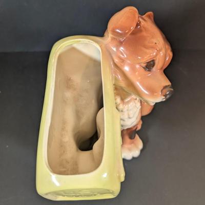 LOT 192: Vintage Doggie w/Mailbox Planter, Kitten w/Ball of Yarn Figure, and 2 Kitty Air Diffusers or Catus Planters
