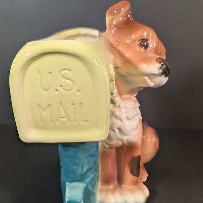 LOT 192: Vintage Doggie w/Mailbox Planter, Kitten w/Ball of Yarn Figure, and 2 Kitty Air Diffusers or Catus Planters