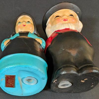 LOT 195: Collection of Salt/Pepper Shakers: Old and New