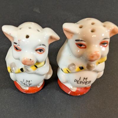 LOT 195: Collection of Salt/Pepper Shakers: Old and New
