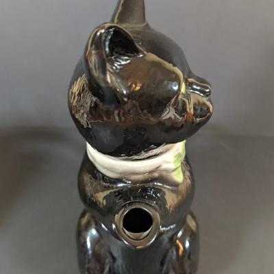 LOT 196: Cat Teapot & More Collection