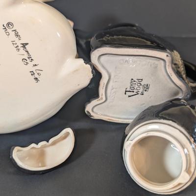 LOT 196: Cat Teapot & More Collection