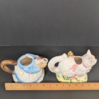 LOT 196: Cat Teapot & More Collection