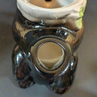 LOT 196: Cat Teapot & More Collection
