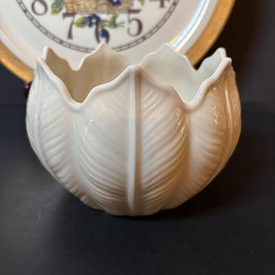 LOT 100: Unique Lenox "Plate" Wall Clock & Palmetto Bowl