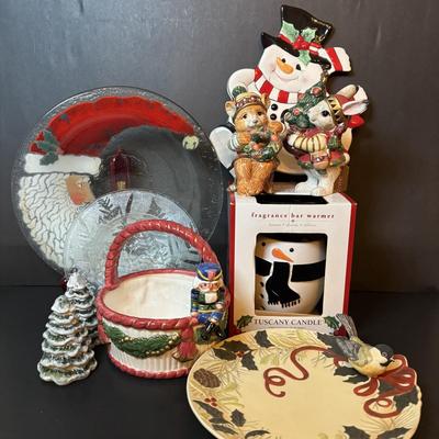 LOT 222: Holiday Collection: Lenox, Fitz & Floyd, Fused Glass, Yankee Candle