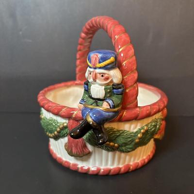 LOT 222: Holiday Collection: Lenox, Fitz & Floyd, Fused Glass, Yankee Candle
