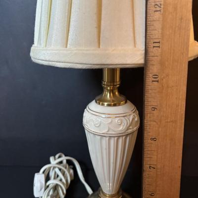 LOT 223: Lenox Accent Lamp, Carved Tea Light Lamps/Set of 2 and Pedestal Candy Bowl
