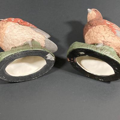 LOT 246: George Z. Lefton Montauk Lighthouse with Collection of Ceramic / Pottery Bird Figurines