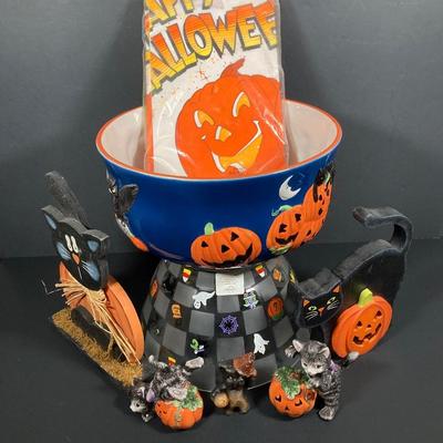 LOT 247: Halloween Themed Collection - Lenox Glass Bowl, Sakura Bowl with Decorative Decor