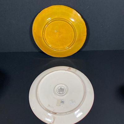 LOT 248: Thanksgiving / Autumn Holiday Themed Entertaining / Decorative Collection