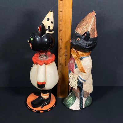 LOT 250: Black Cat Decorative Collection - Paintings and Figurines (Bobblehead and More)