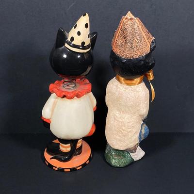 LOT 250: Black Cat Decorative Collection - Paintings and Figurines (Bobblehead and More)