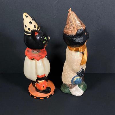 LOT 250: Black Cat Decorative Collection - Paintings and Figurines (Bobblehead and More)