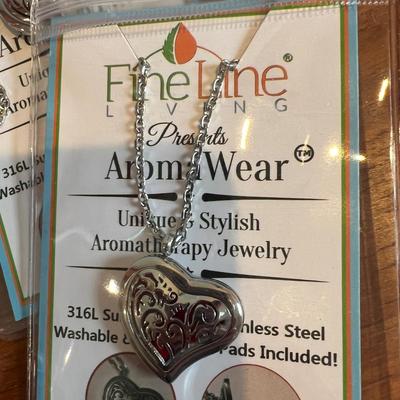 11 Pc. Lot Aroma Wear Necklaces - Fine Line, NWT, Essential Oils