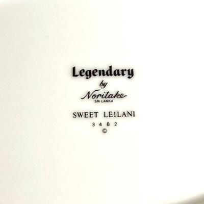 95 Piece Set of Noritake - Legendary Sweet Leilani China Set with Serving Pieces