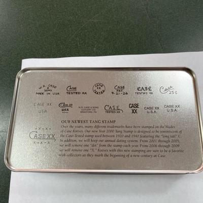 Case XX 2010 Russlock in display Tin
