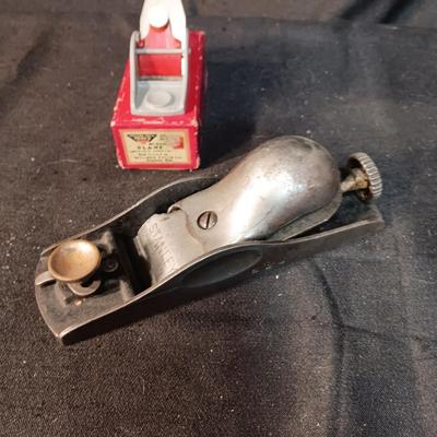 STANLEY WOOD PLANE AND MILLERS FALLS TOOLS BLOCK PLANE