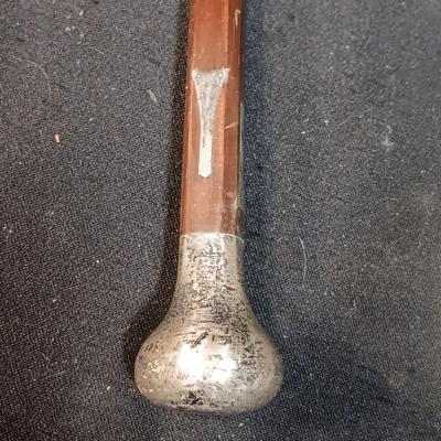 SMALLER ANTIQUE AND VINTAGE ITEMS INCLUDING PARTIAL WAND W/STERLING KNOB ON THE END