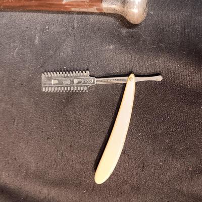 SMALLER ANTIQUE AND VINTAGE ITEMS INCLUDING PARTIAL WAND W/STERLING KNOB ON THE END