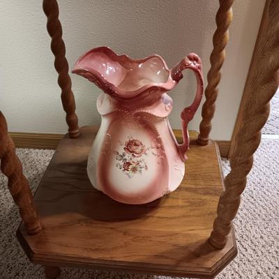 VICTORIAN STYLE WASH STAND