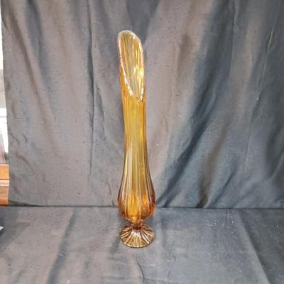 AMBER/GOLD GLASS SWUNG VASE