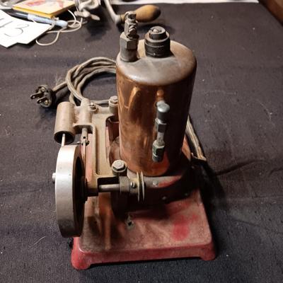 EMPIRE ELECTRIC LIVE STEAM ENGINE