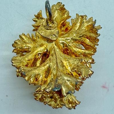 Vintage Frilly Gold Tone Crumpled Leaf Pendant and Earrings missing backs