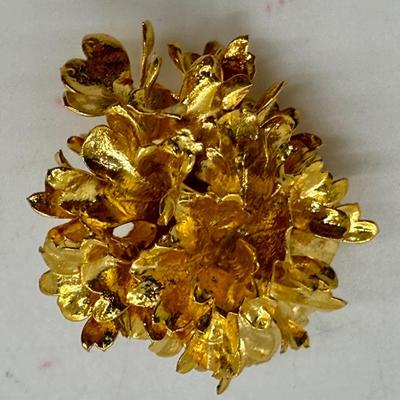 Vintage Frilly Gold Tone Crumpled Leaf Pendant and Earrings missing backs