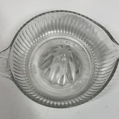 Vintage Anchor Hocking Glass Citrus Juicer/Anchor Hocking/Orange Juicer/Lemon Juicer