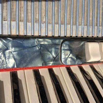 Vintage Paolo Soprani Accordion – Made in Italy – With Original Case