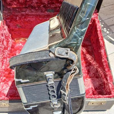 Vintage Paolo Soprani Accordion – Made in Italy – With Original Case