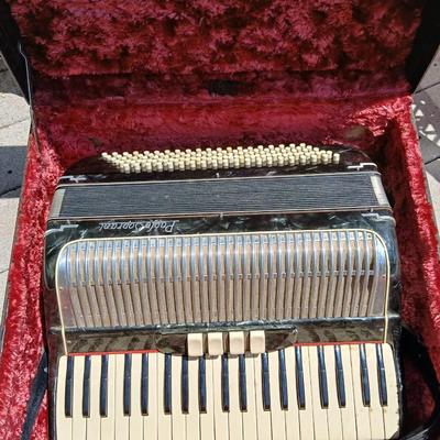 Vintage Paolo Soprani Accordion – Made in Italy – With Original Case