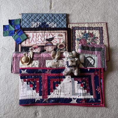 Handmade Quilt Wall Hangings and More (PB-DZ)
