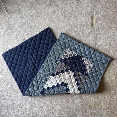 Handmade Quilt Wall Hangings and More (PB-DZ)