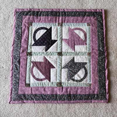 Handmade Quilt Wall Hangings and More (PB-DZ)