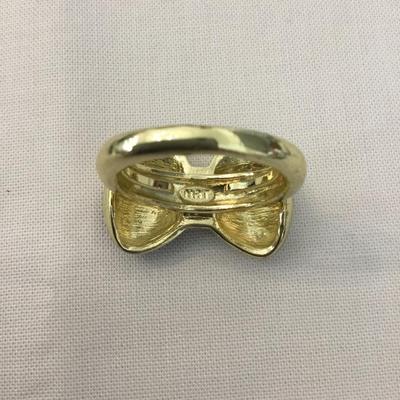 Vintage Avon NRT patriotic adjustable ring