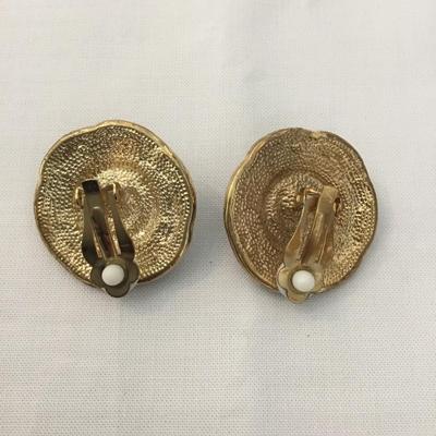 Vintage enamel clip on earrings