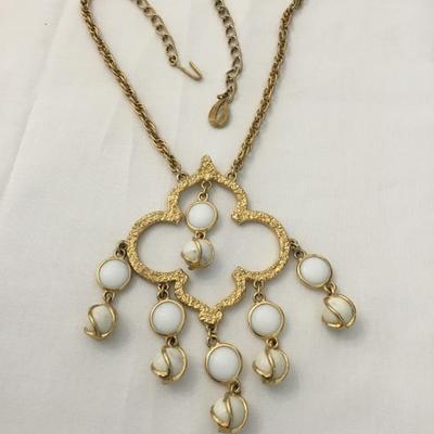 Vintage Monet waterfall necklace