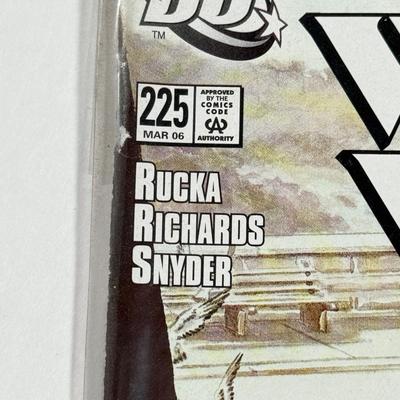 LOT 6L: Comics: DC Wonder Woman, Superman, Lords of the Ultra Realms, Advanced Dungeons & Dragons & more