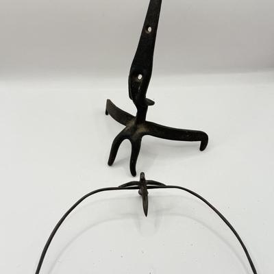 LOT 26L: Vintage Acro Hold-Tite Window Markers / Numbering Tacks, 1970s Cast Iron Bird Balancer & Vintage Cast Iron Lion