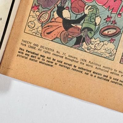 LOT 29L: Comics & More: Marvel Doctor Who, Disney, Richie Rich, Freak Brothers